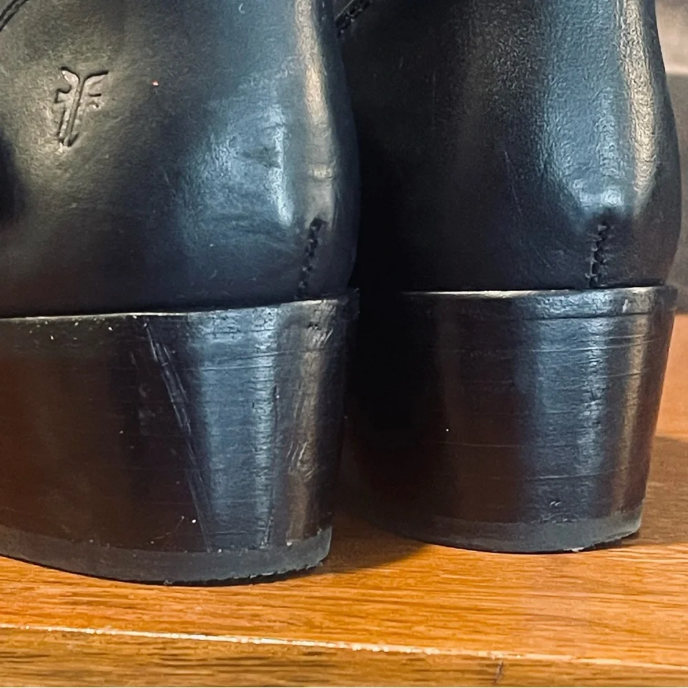 FRYE Ray Western Deco Shootie Double Buckle Black Leather Ankle Boot Silver